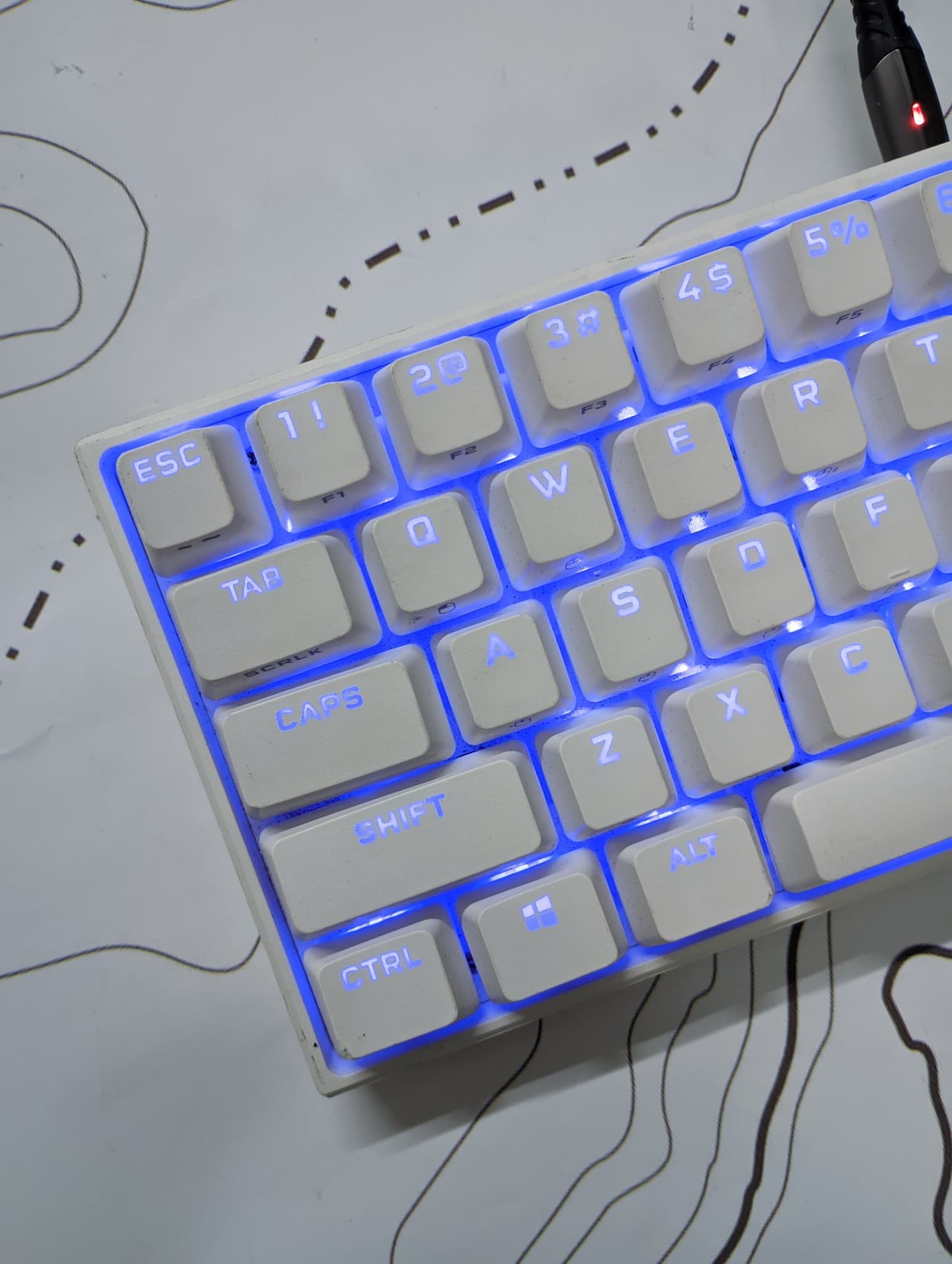 Corsair K65 Mini 60% Mechanical Gaming Keyboard white image 3
