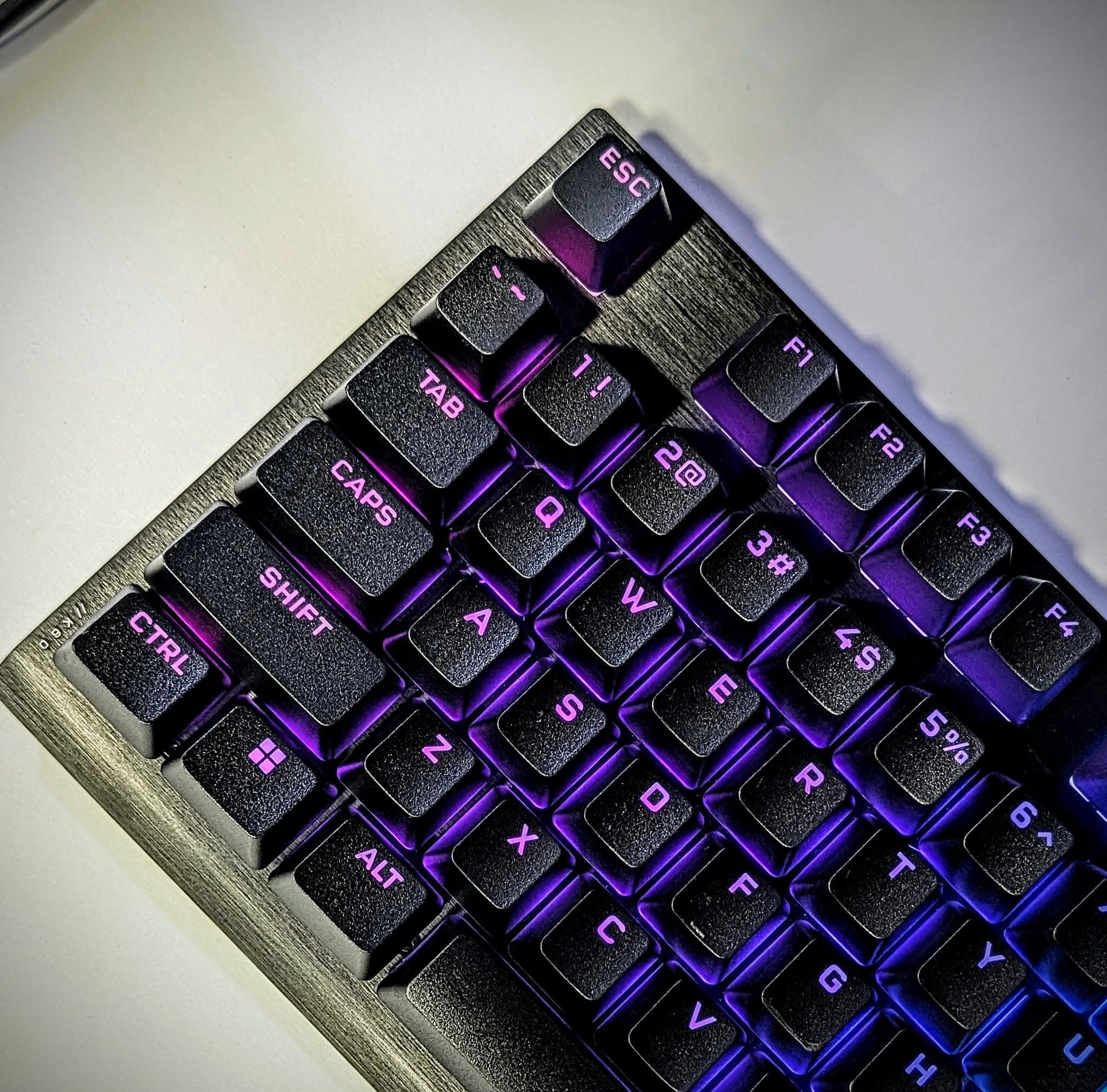 Corsair K60 RGB PRO Mechanical Gaming Keyboard 100% CHERRY Viola Mechanical Keyswitches - Black image 6