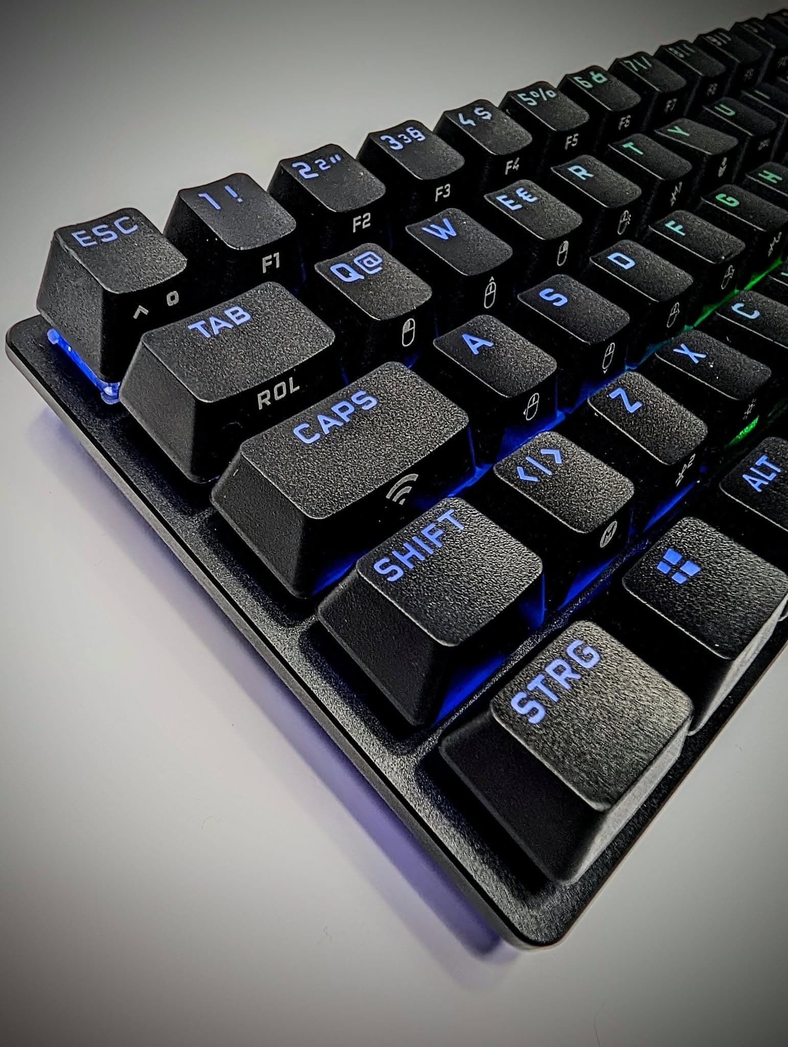 K70 PRO MINI WIRELESS 6Corsair K70 Pro Mini Mechanical CHERRY MX Speed Switch Keyboard with RGB Backlighting - Black image 5