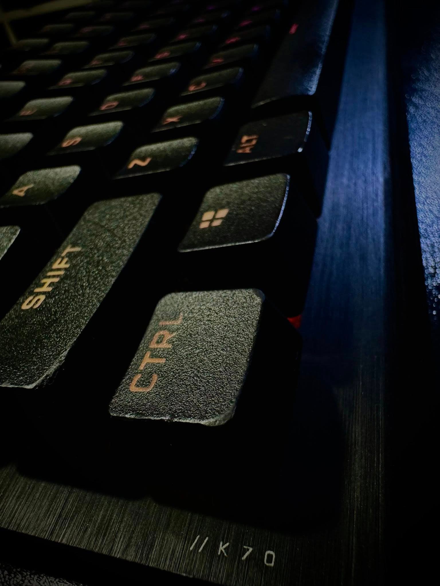 Corsair K70 RGB TKL Champion Series Mechanical Gaming Keyboard - Cherry MX Speed image 5