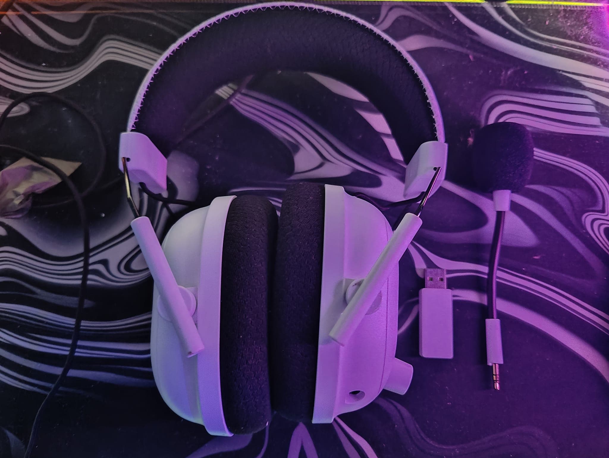 Razer BlackShark V2 Pro 2023 Wireless Gaming Headset image 3