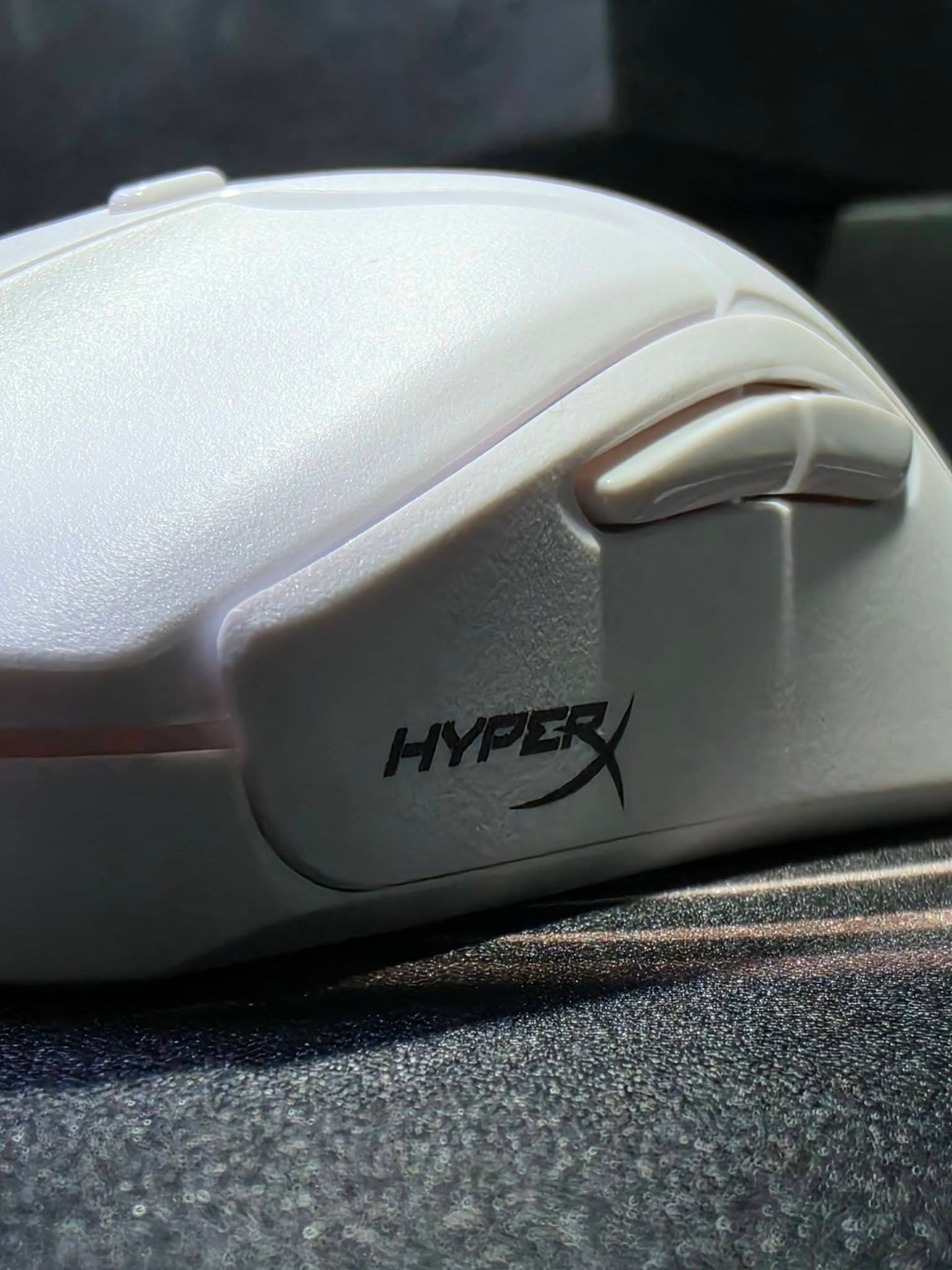 HyperX Pulsefire Haste 2 Mini Wireless Gaming Mouse with Dual wireless connectivity modes (WHITE) image 5